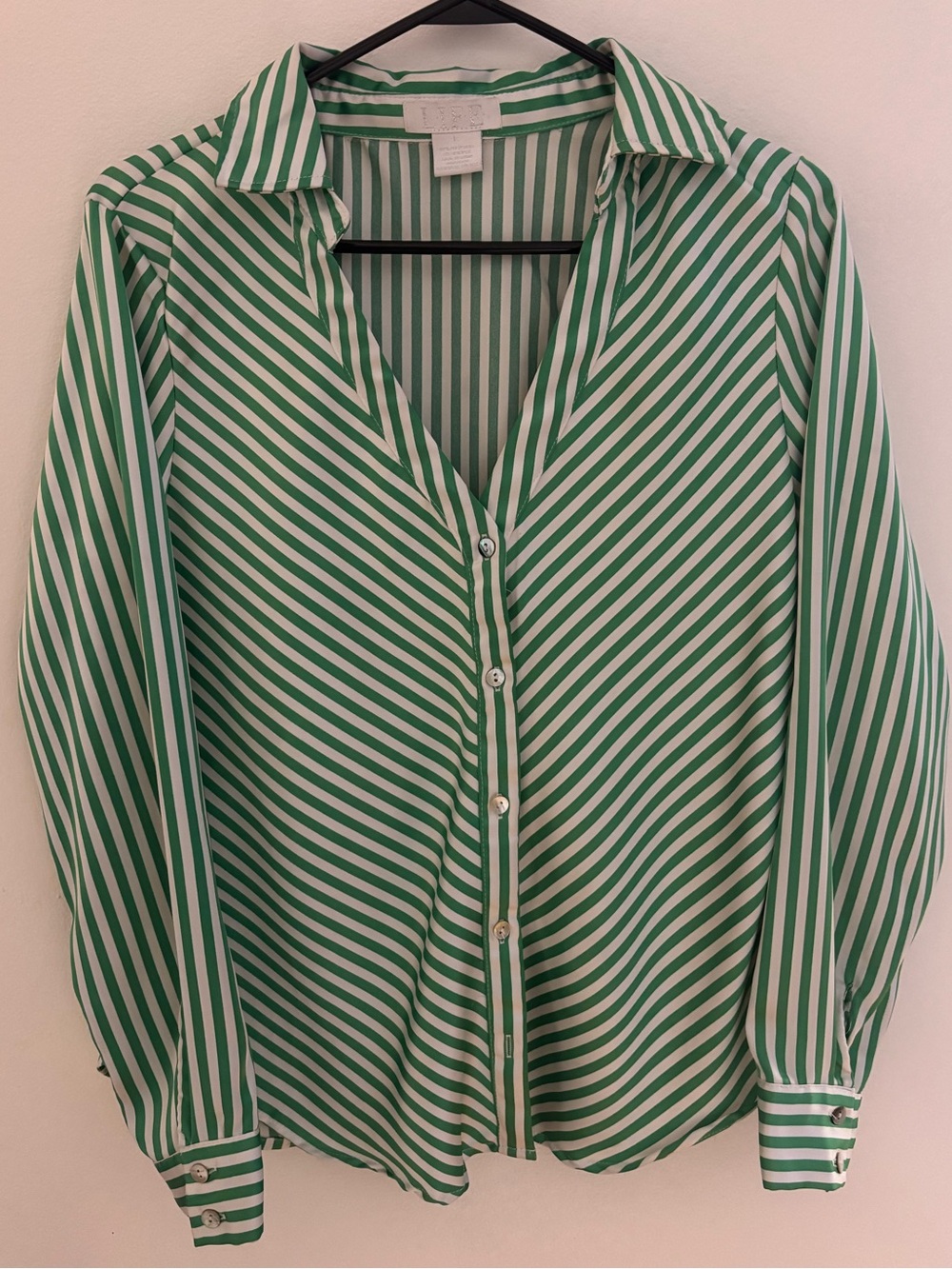 Green & White Striped Silk Button-Up Blouse size L, Non Iron brand LIFE - Picture 2 of 8